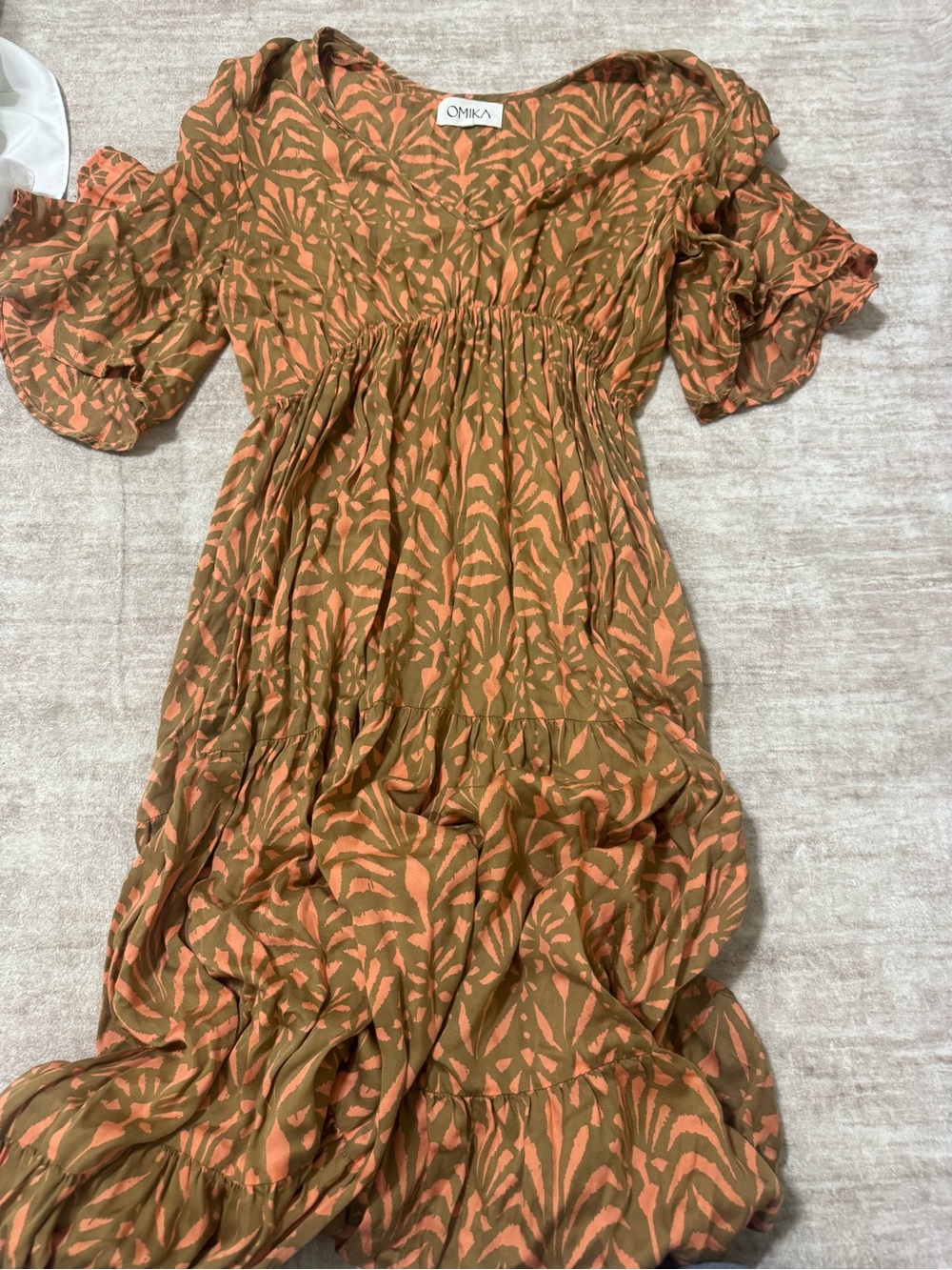 Omika anthropolgie maxi dress size small